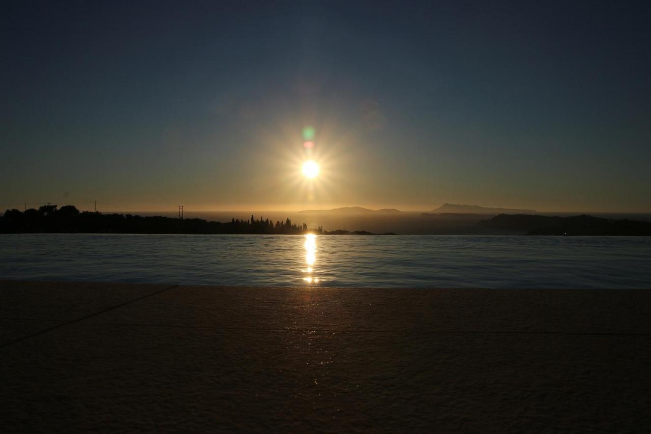 Sunset Sea View 6 וילה *